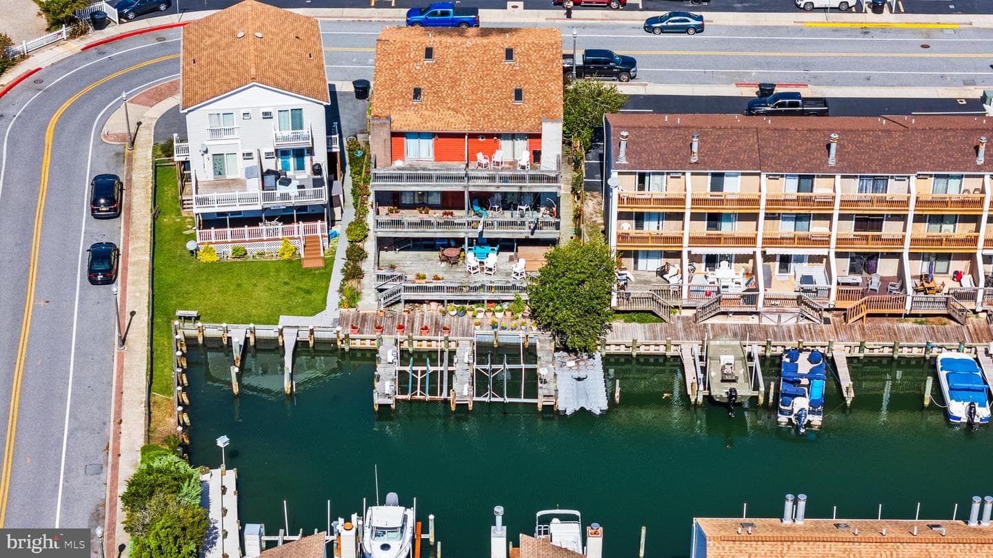 617 Bayshore Court #unit B photo 72
