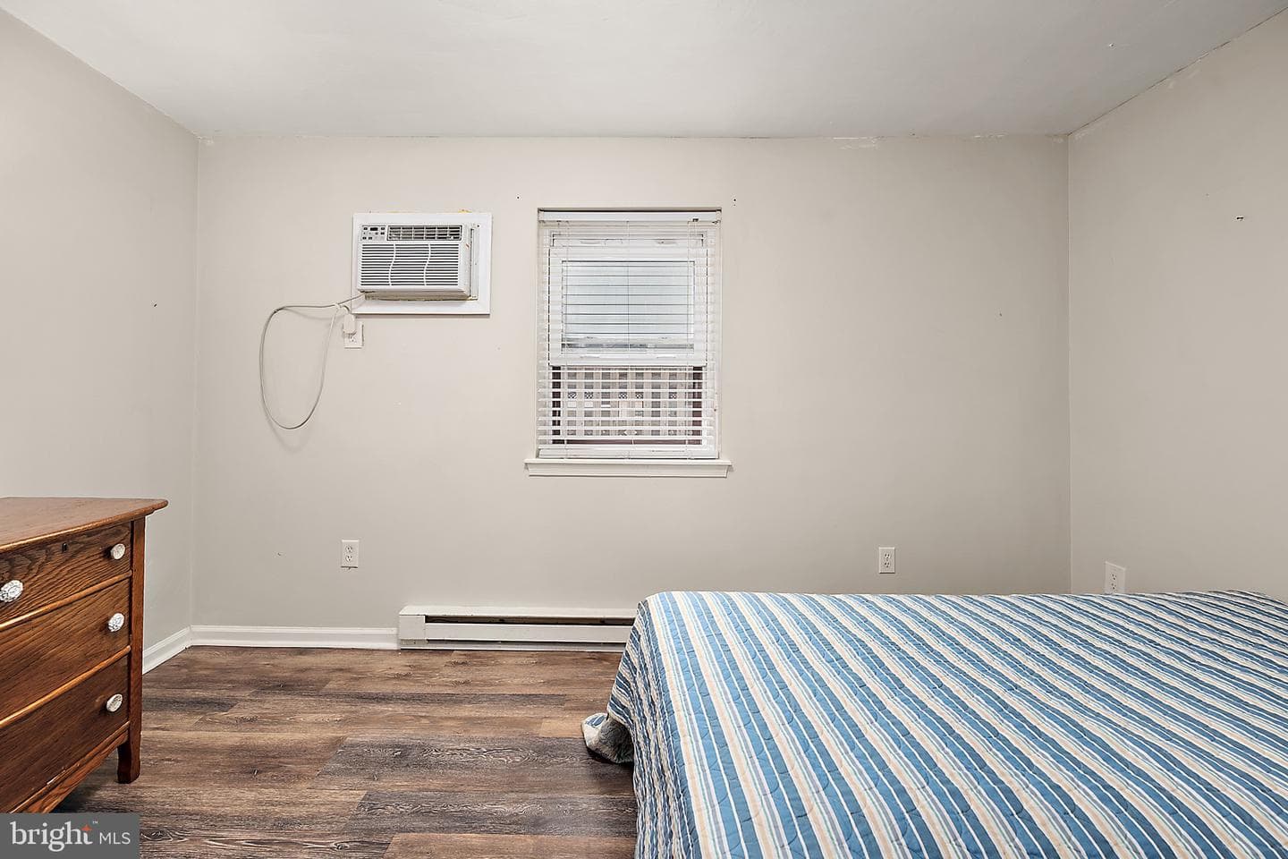 106 Talbot Street #103 photo 13