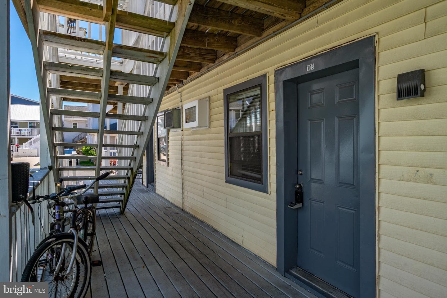 106 Talbot Street #103 photo 24