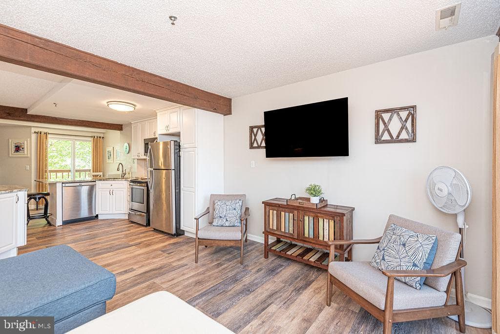 124 Newport Bay Drive #7 photo 14