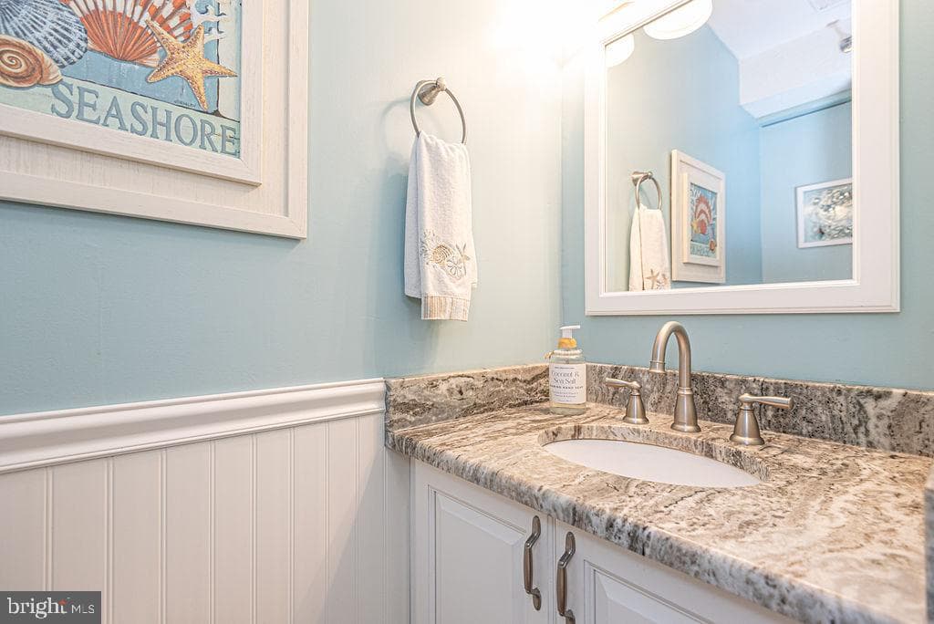 124 Newport Bay Drive #7 photo 24