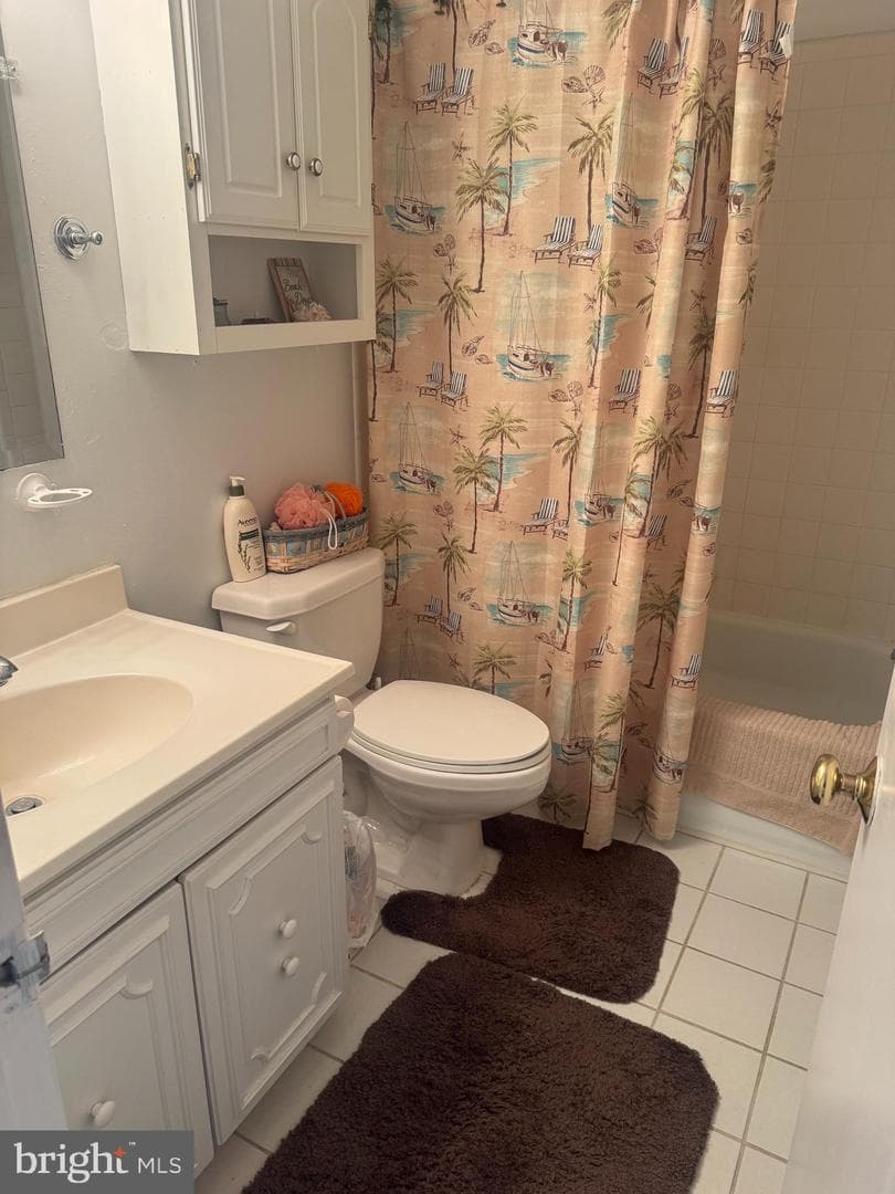 735 Bradley Road #204 photo 9