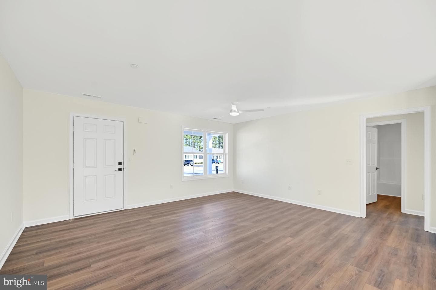 1511 Cedar Run photo 4