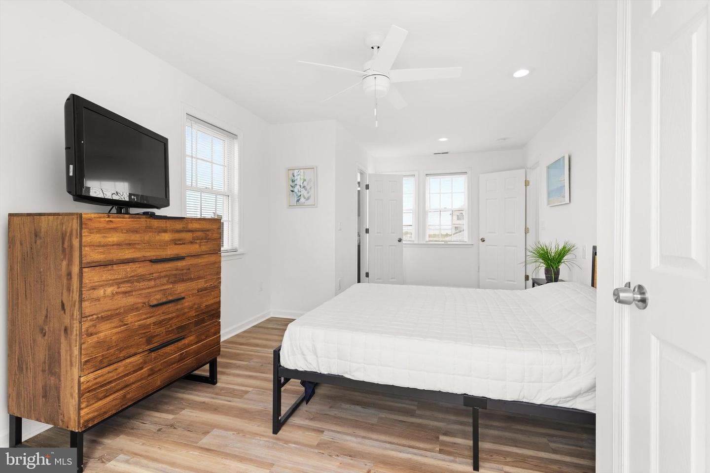 10429 Brighton Road photo 34