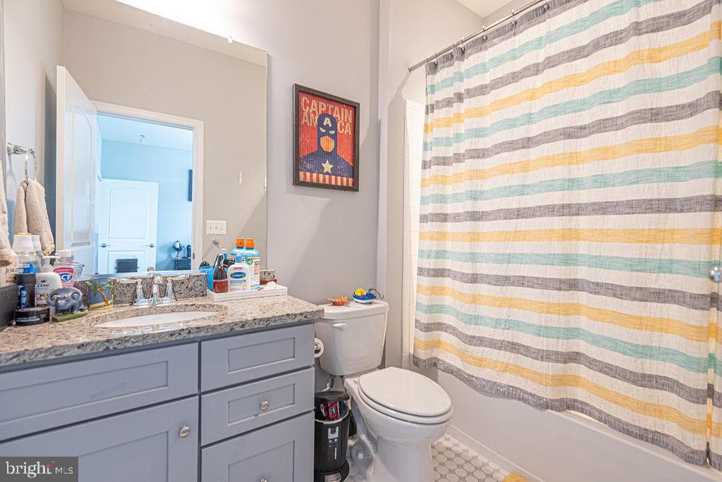 10121 Fast Colors Lane photo 64