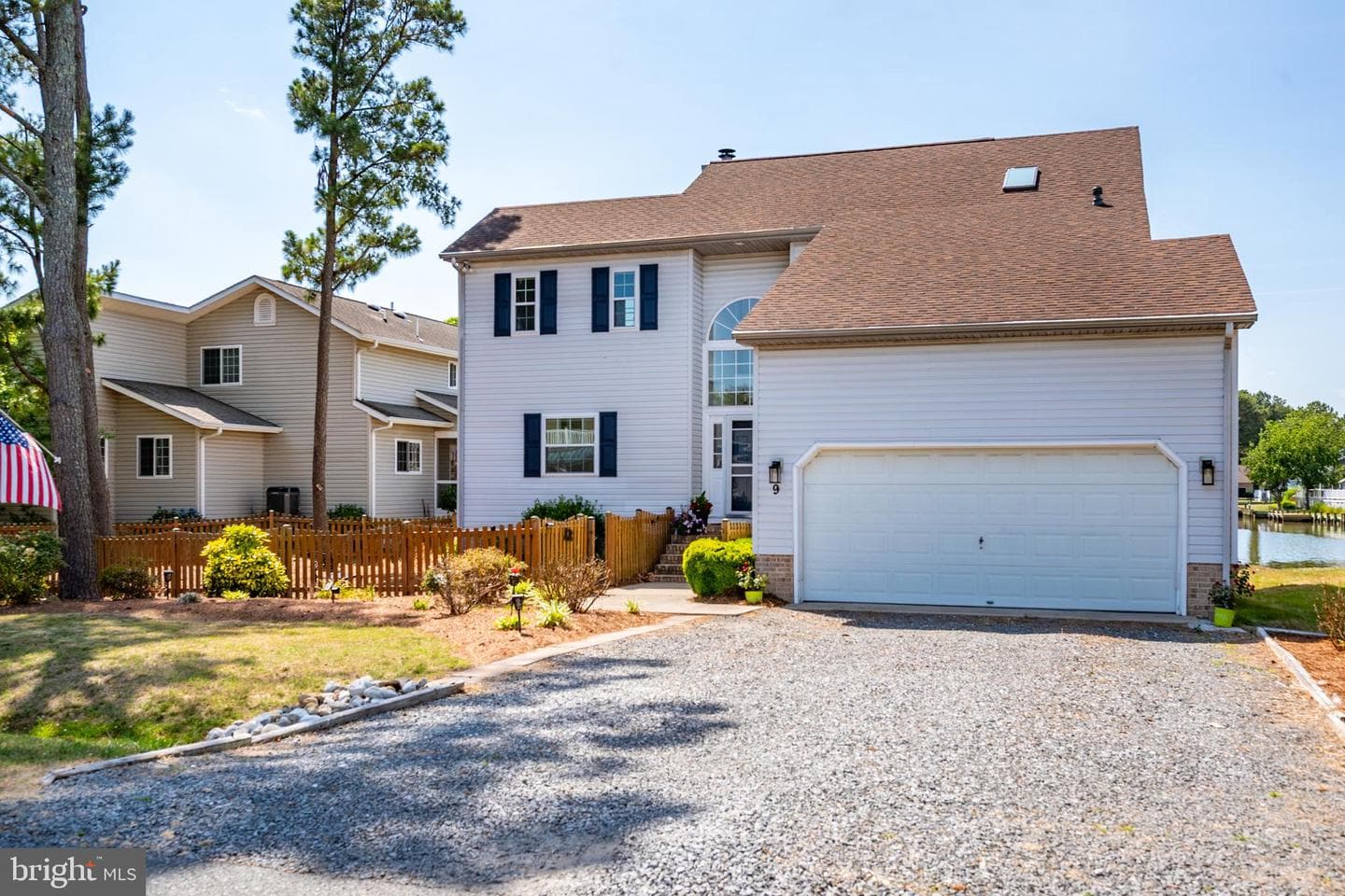 9 Harborview Drive photo 9