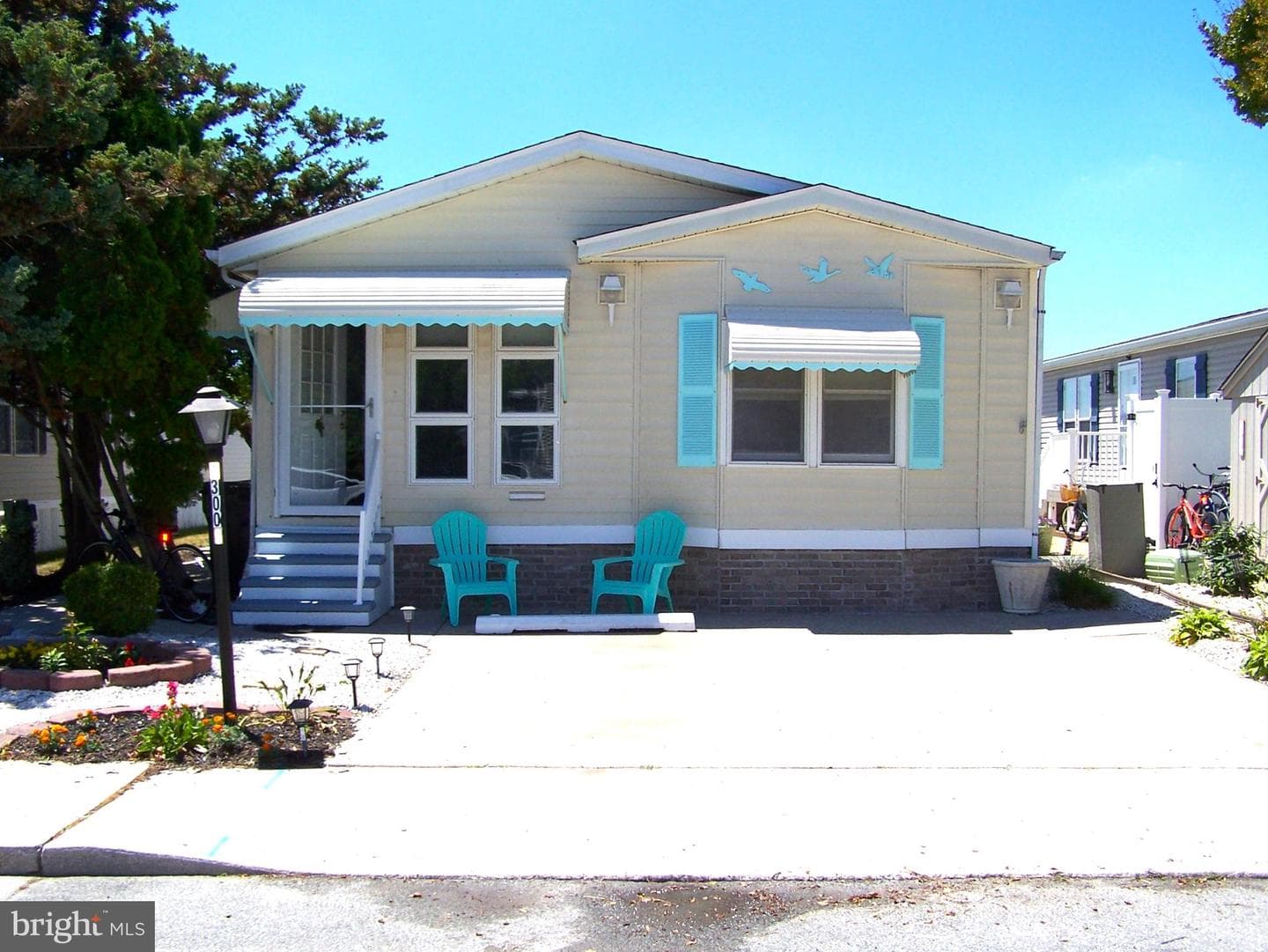 13009 Atlantic Boulevard photo 3