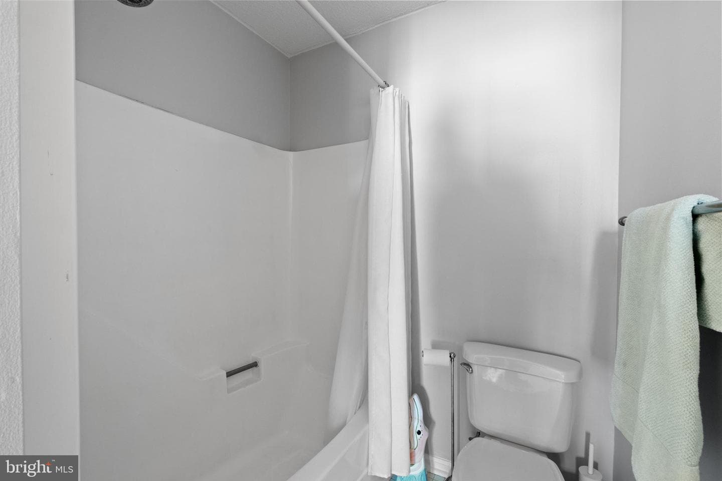 2807 Plover Drive #4 photo 11