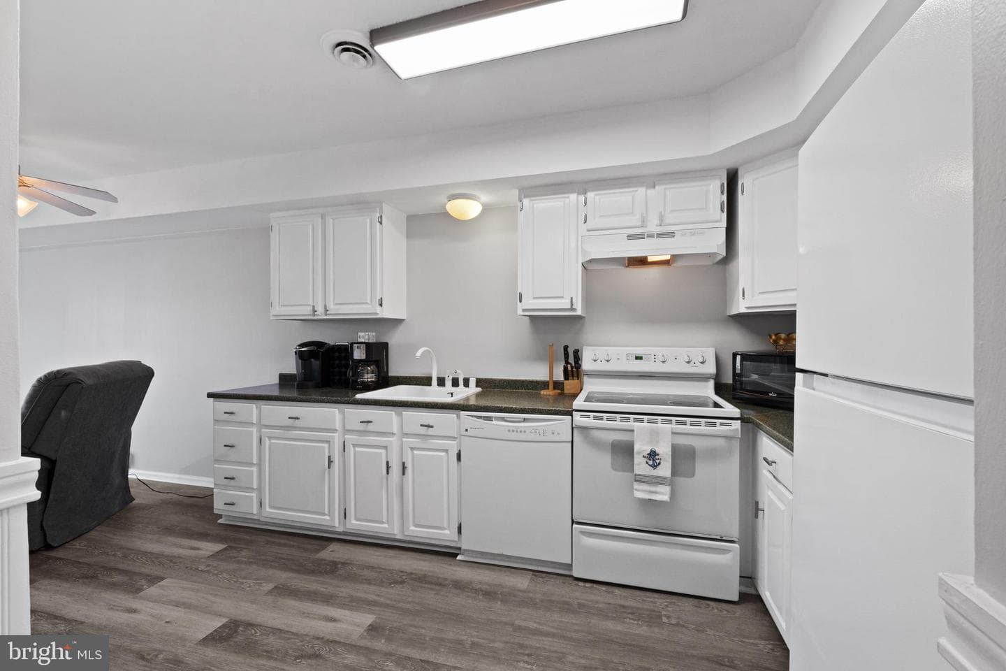 2807 Plover Drive #4 photo 6