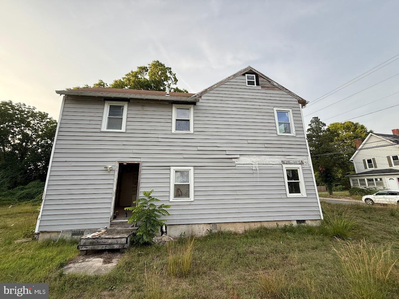 808 2nd Street photo 3