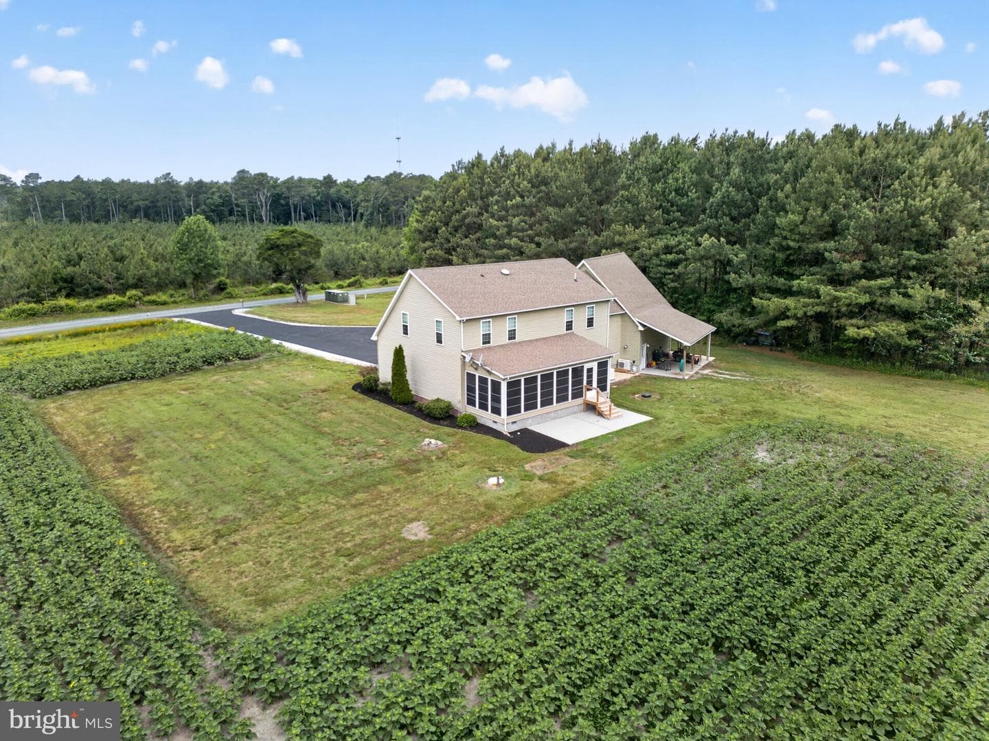 2435 Payne photo 11