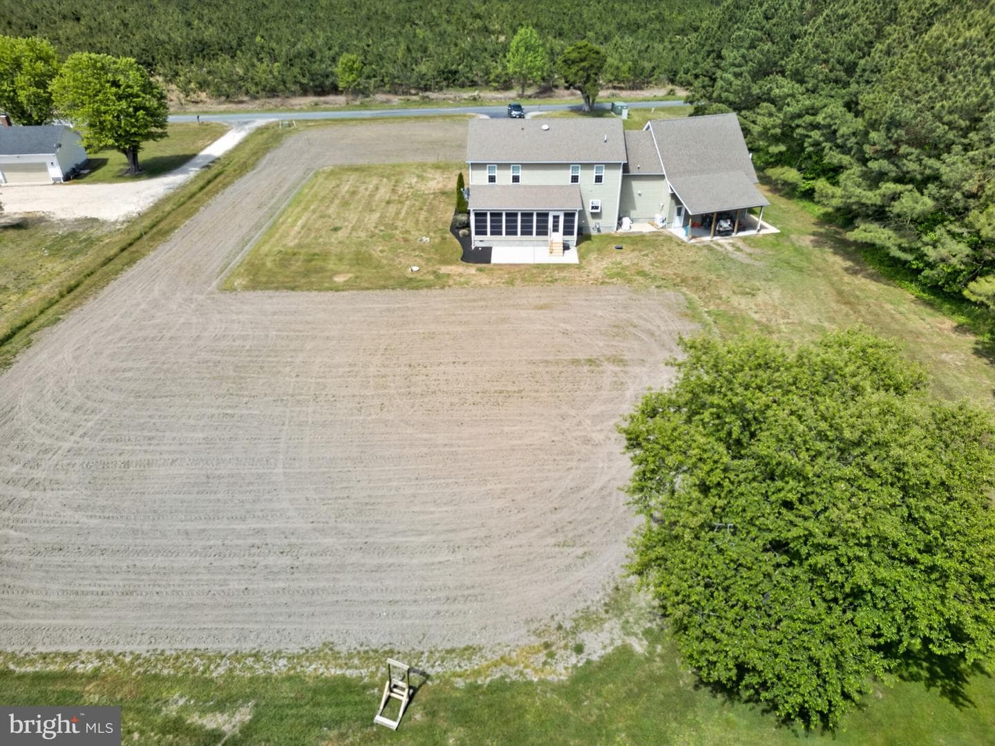 2435 Payne photo 5