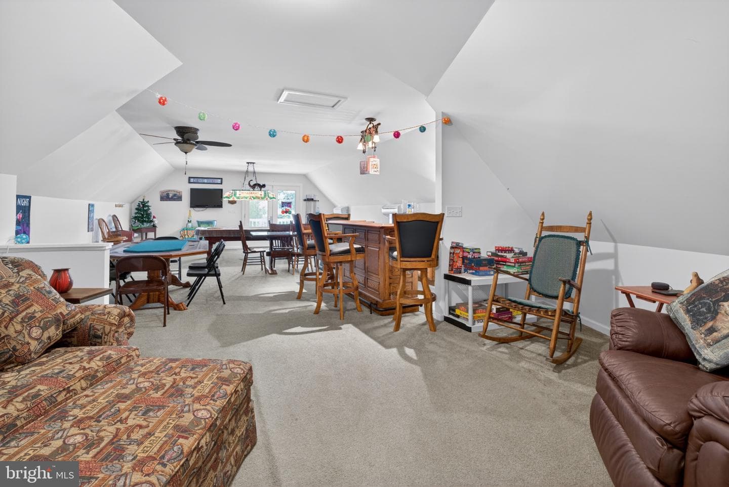 2435 Payne photo 66