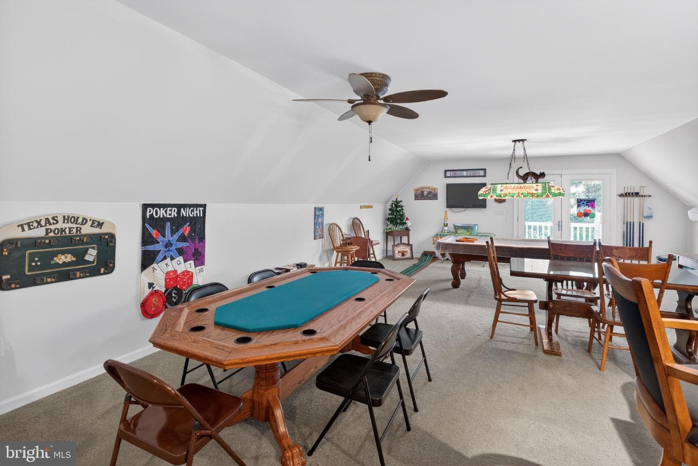 2435 Payne photo 68