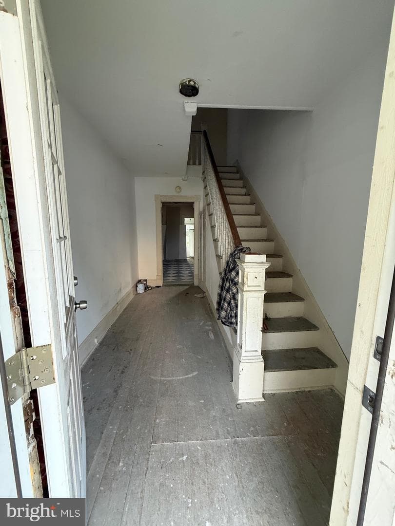 810 2nd Street photo 7