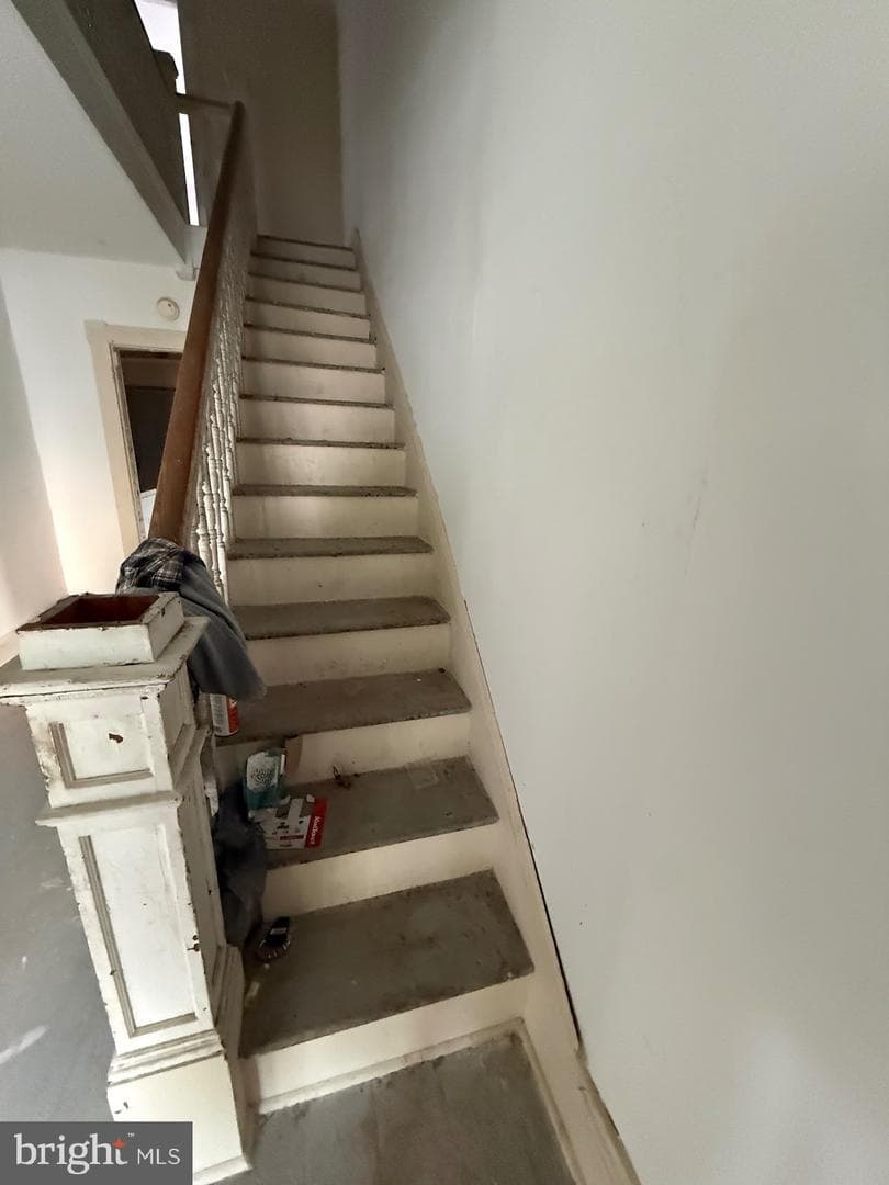 810 2nd Street photo 8