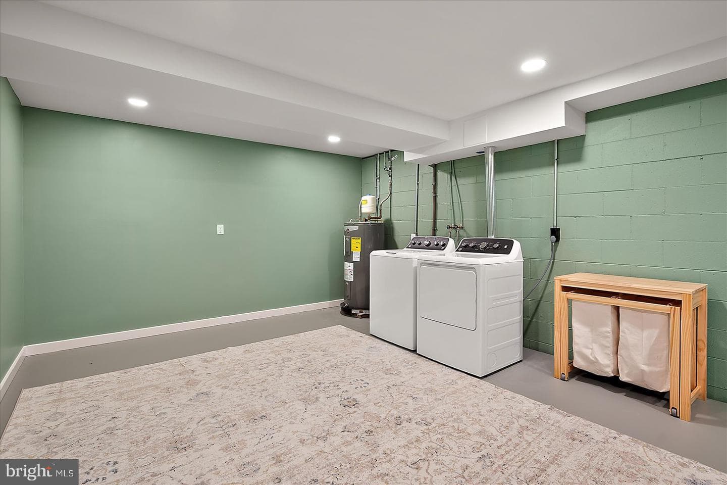 100 Esham Avenue photo 42
