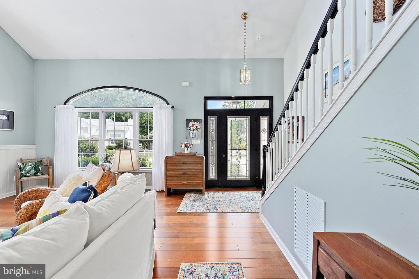 58 Hingham Lane photo 3