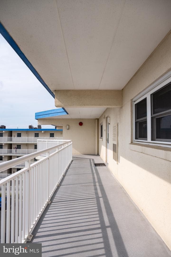 3801 Atlantic Avenue #506 photo 68