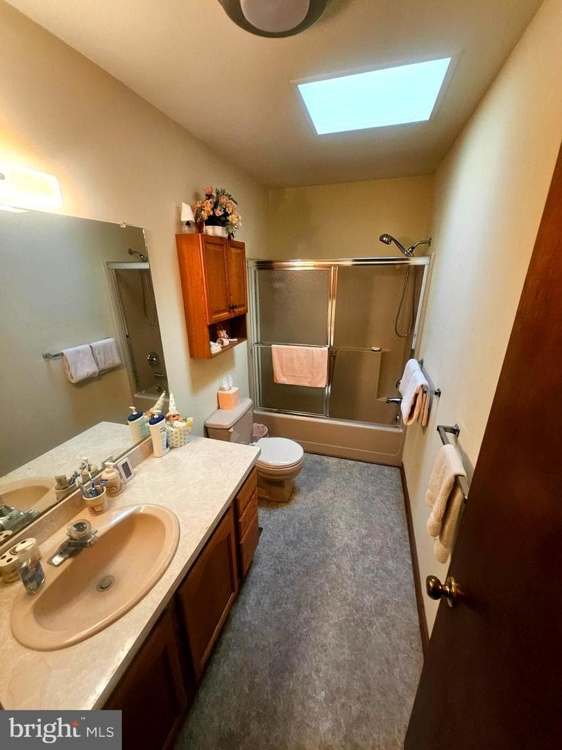 400 136th Street photo 10