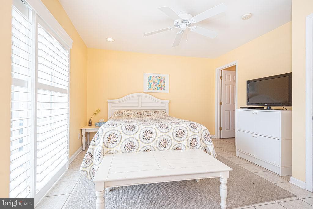 1108 Saint Louis Avenue #2 photo 36
