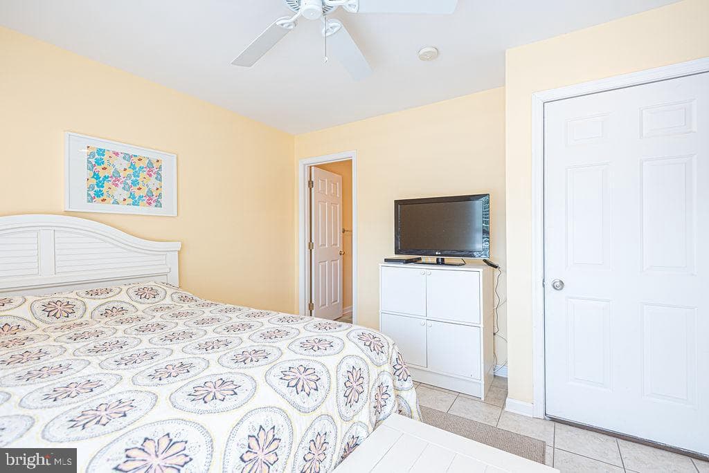 1108 Saint Louis Avenue #2 photo 37