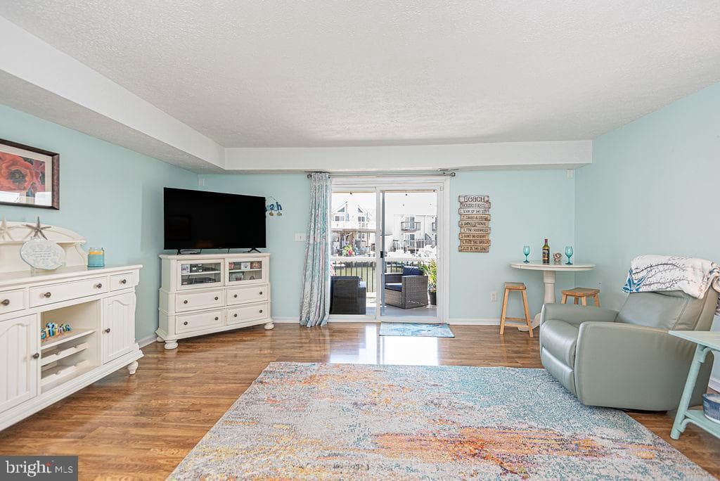 145 Newport Bay Drive #8 photo 13