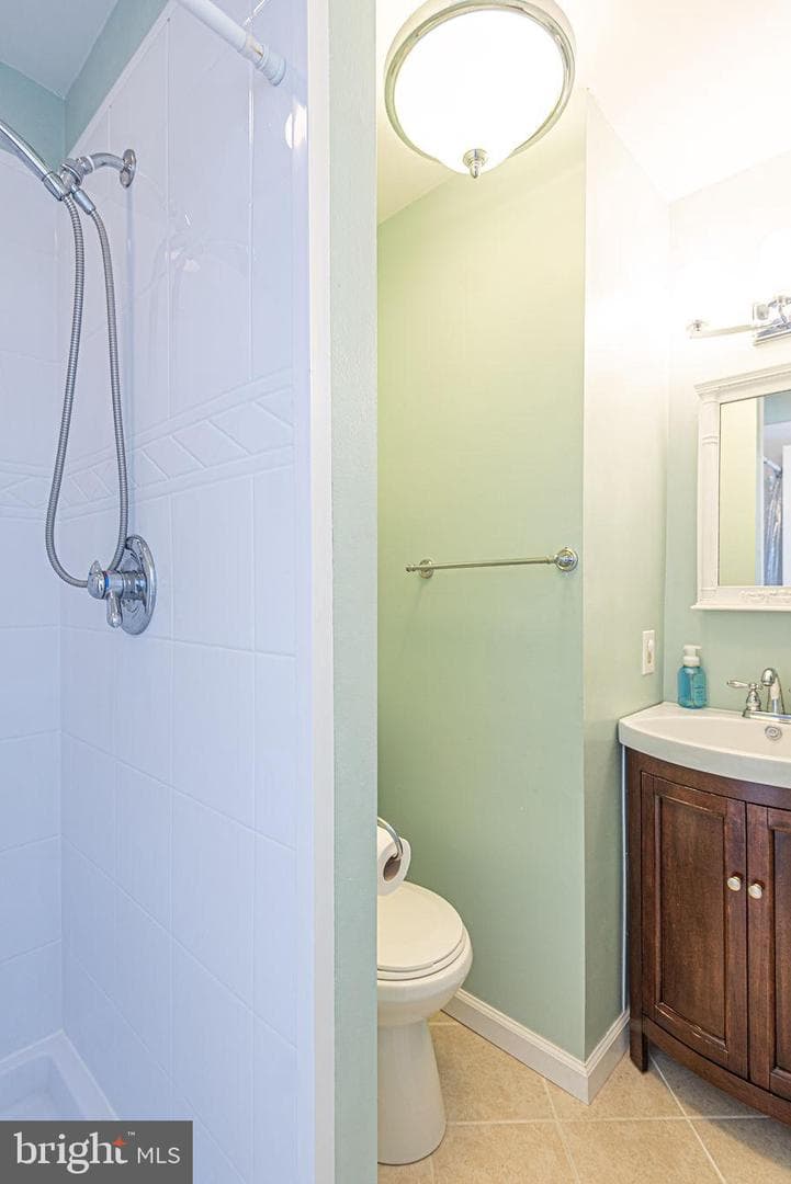 145 Newport Bay Drive #8 photo 38
