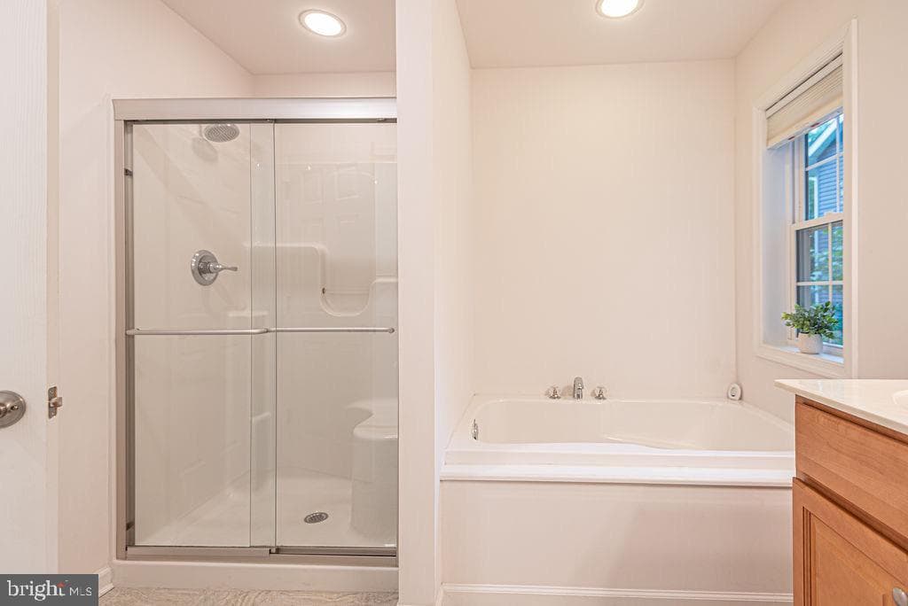 42 Harpoon Road photo 45