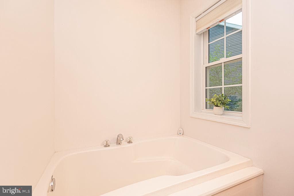 42 Harpoon Road photo 46