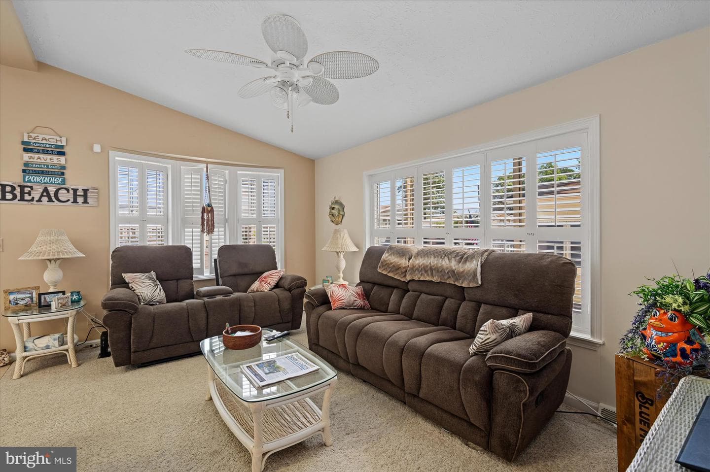 208 Timberline Circle photo 5