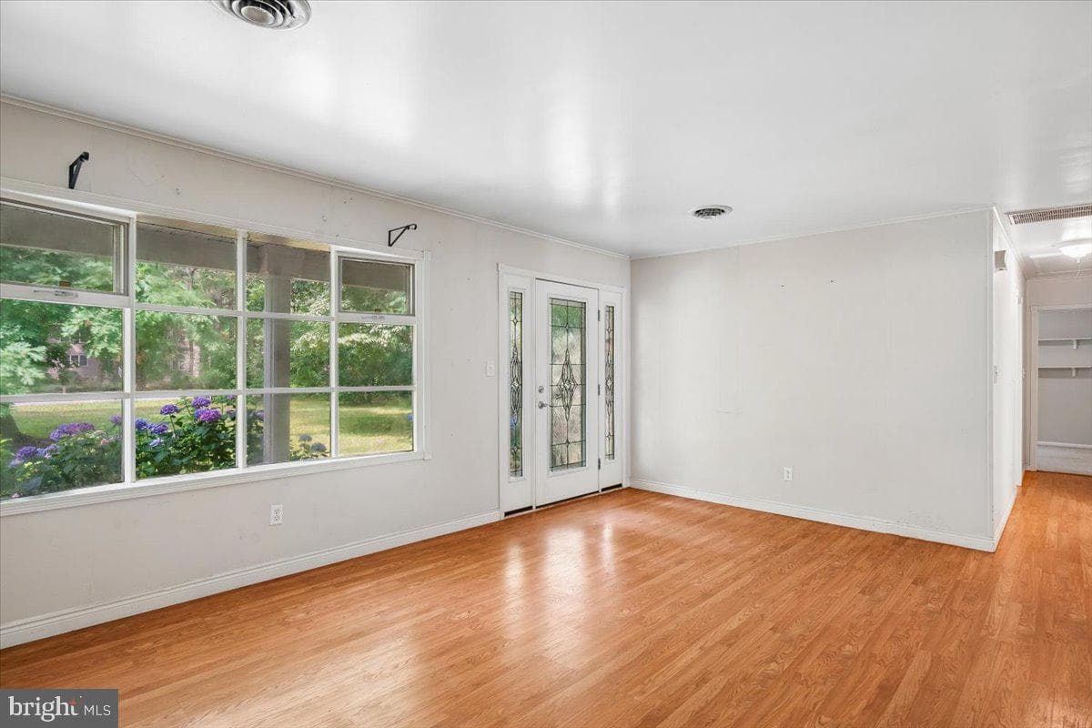 10541 Shady Drive photo 9