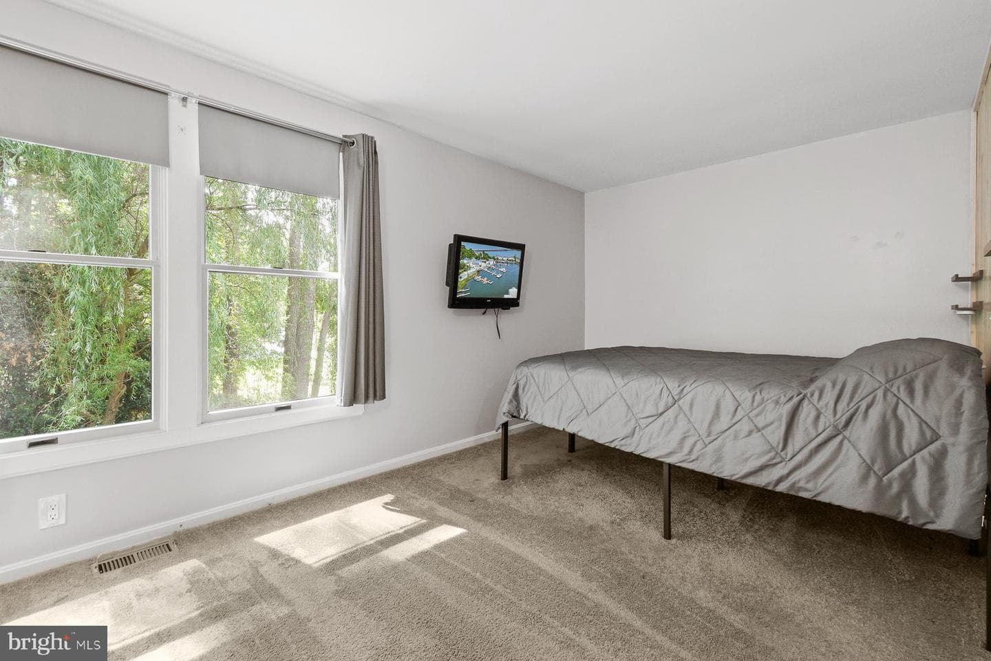 3 Boston Drive photo 25