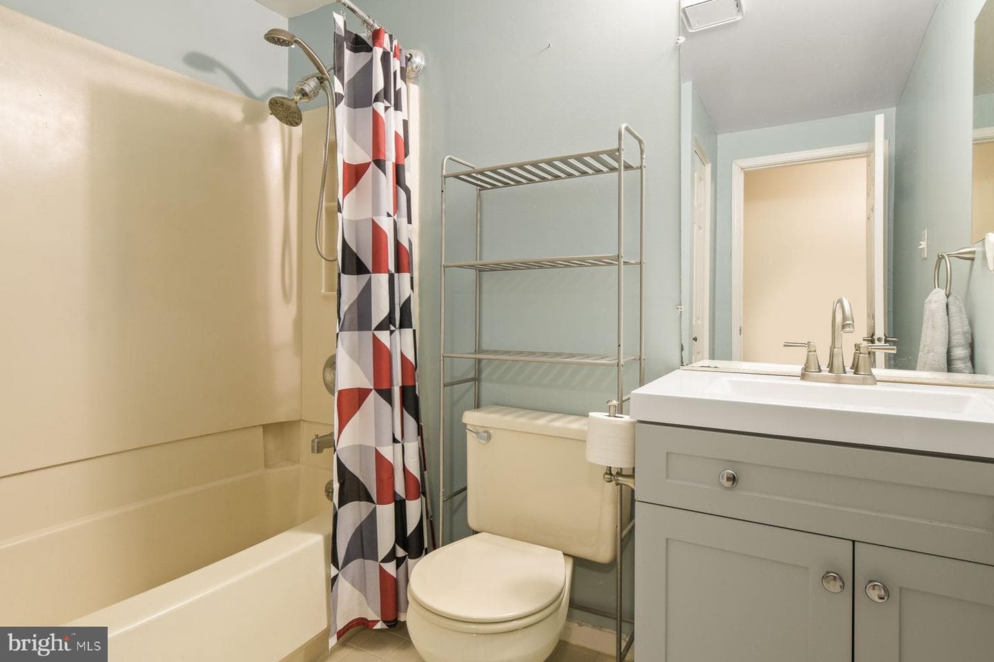 3 Boston Drive photo 34
