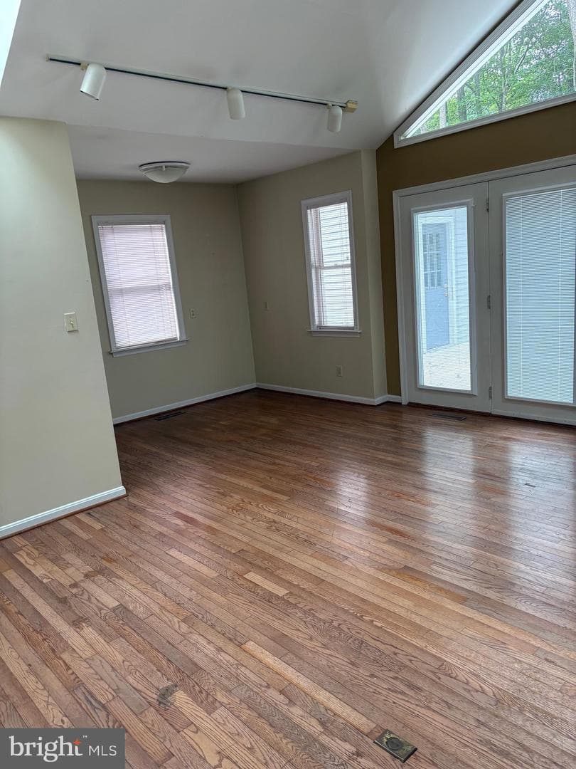 170 Windjammer Road photo 18