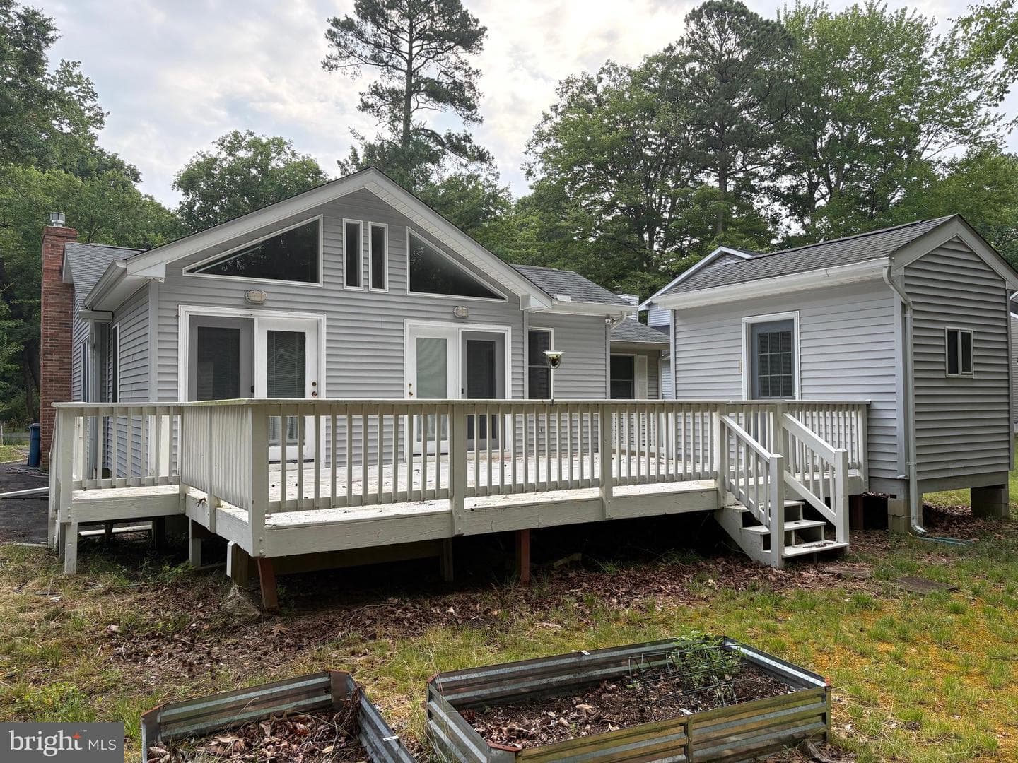 170 Windjammer Road photo 4