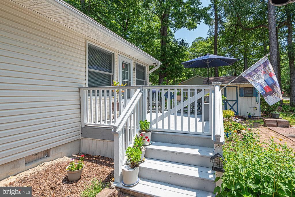 151 Sandyhook Road photo 52