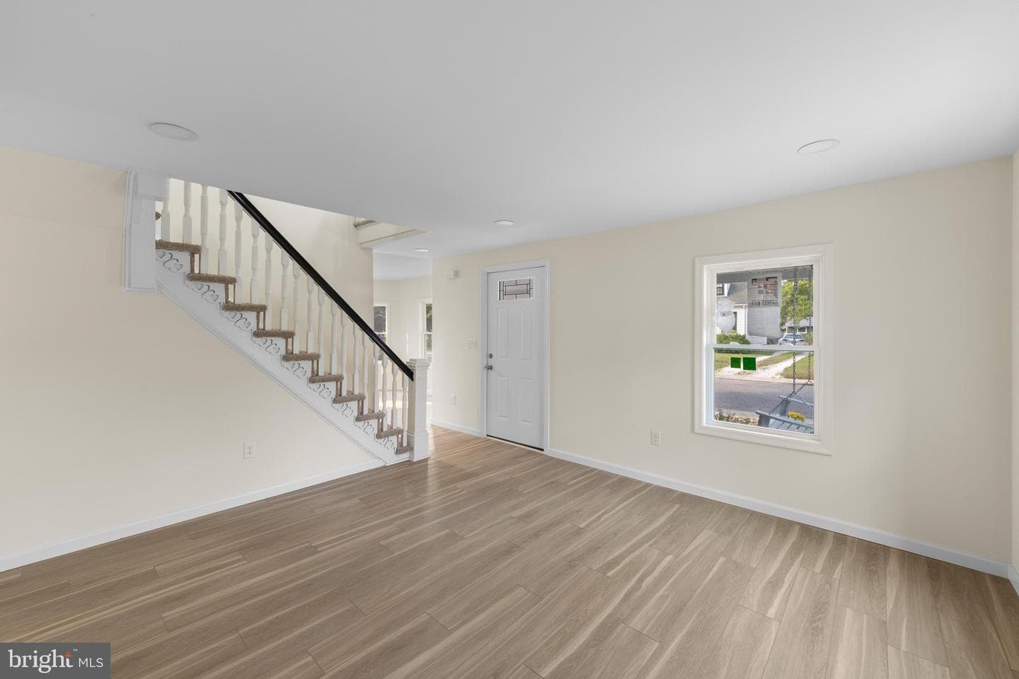 12 Burley Street photo 10