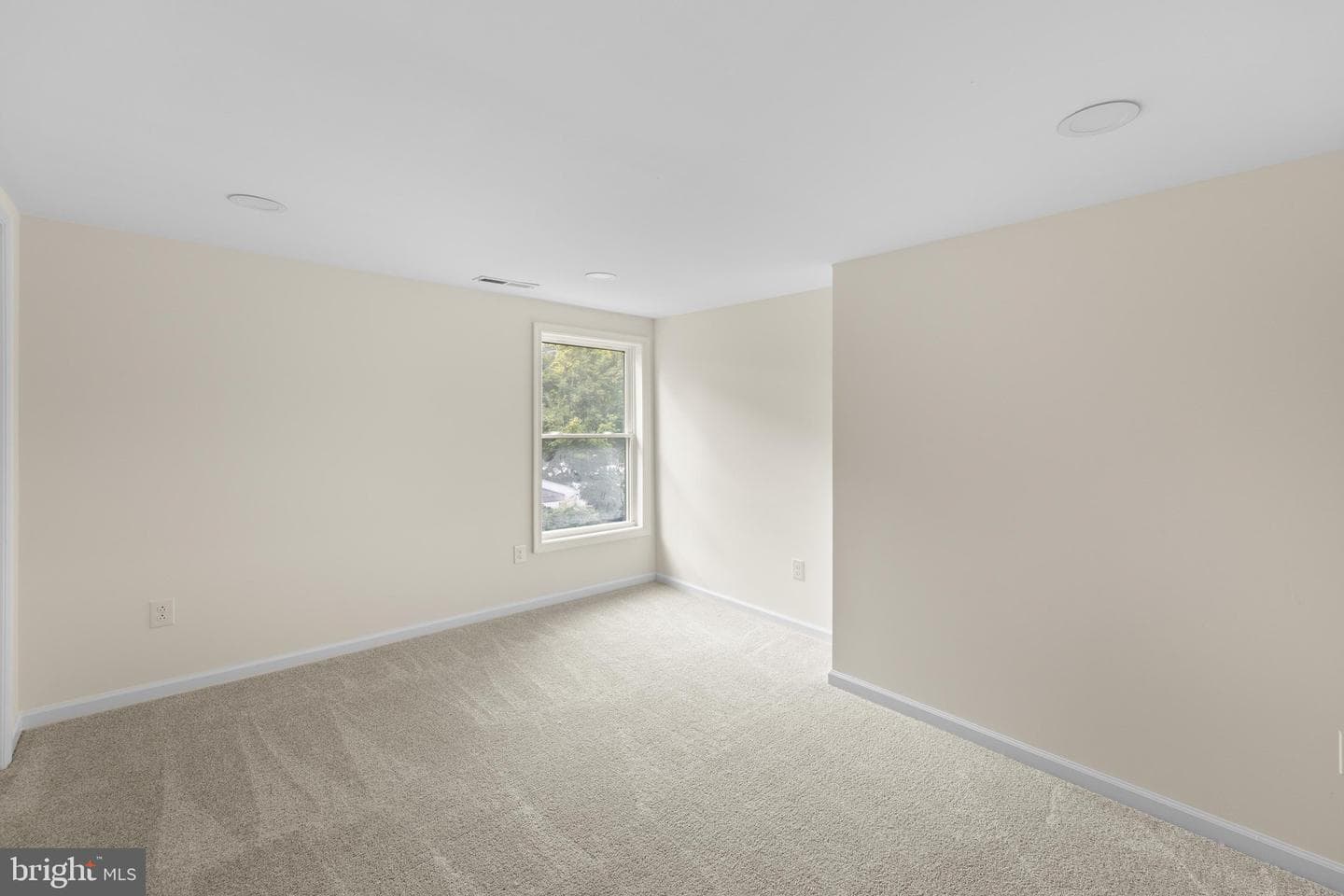 12 Burley Street photo 26