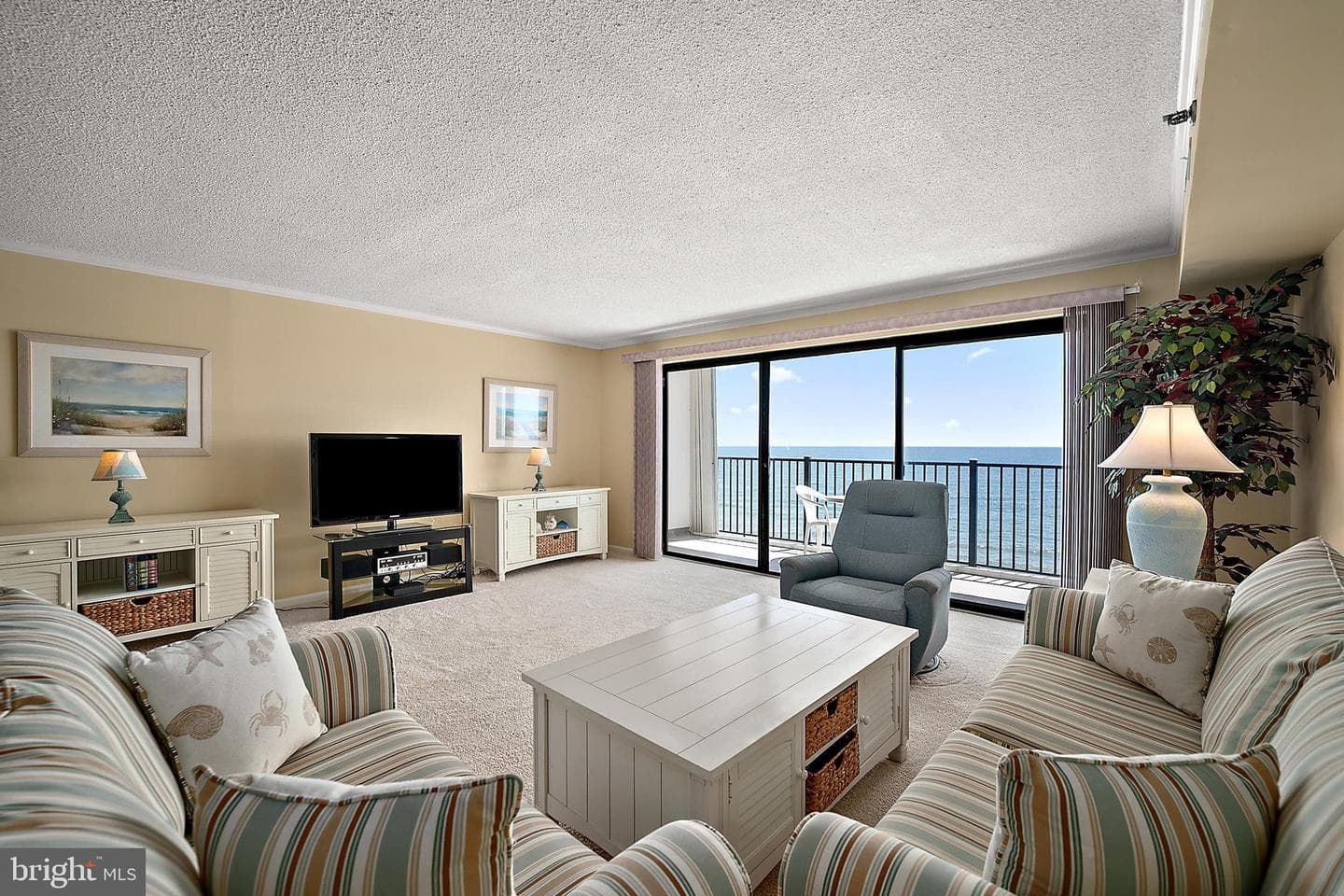 8105 Atlantic Avenue #702 photo 10