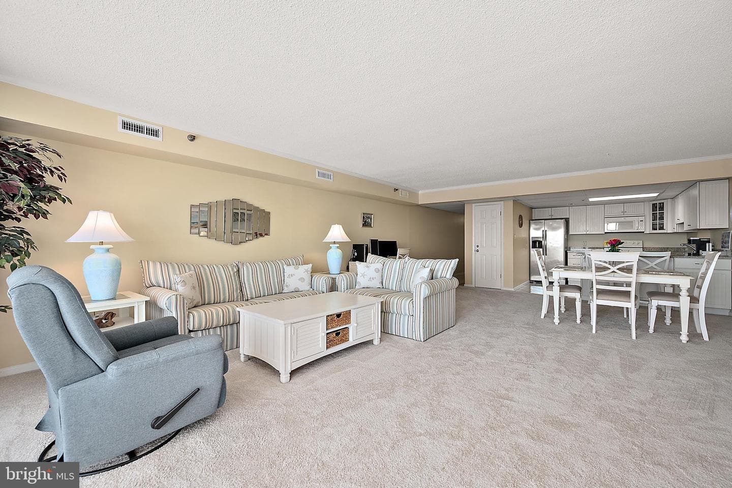 8105 Atlantic Avenue #702 photo 13