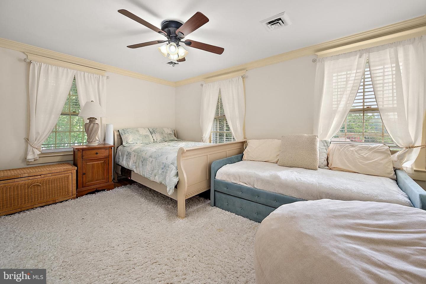 214 Broad Street photo 52