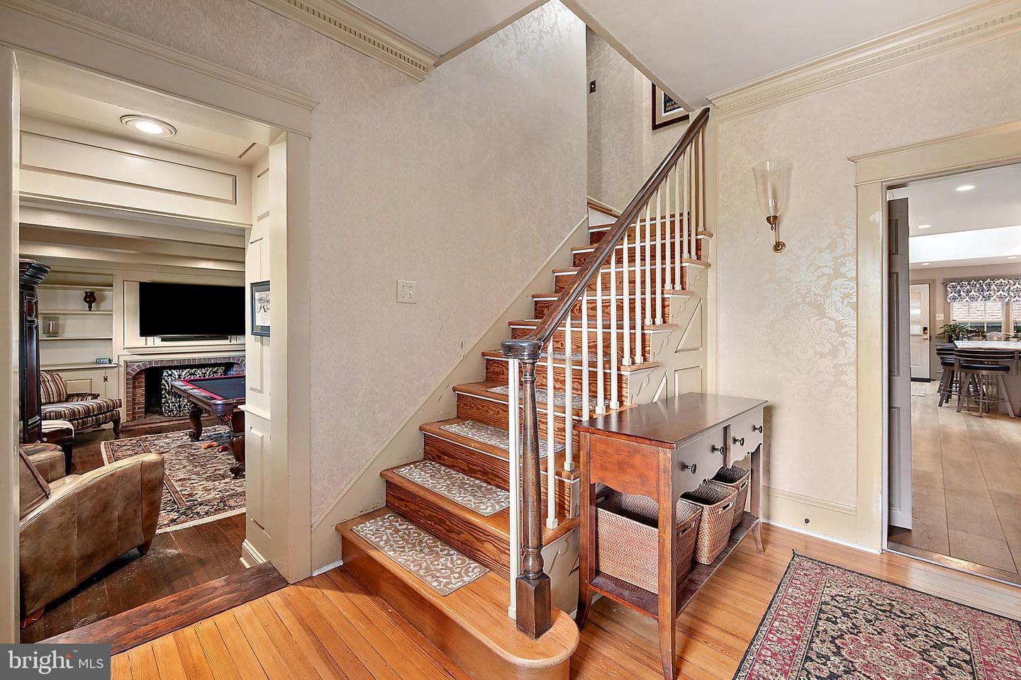214 Broad Street photo 9