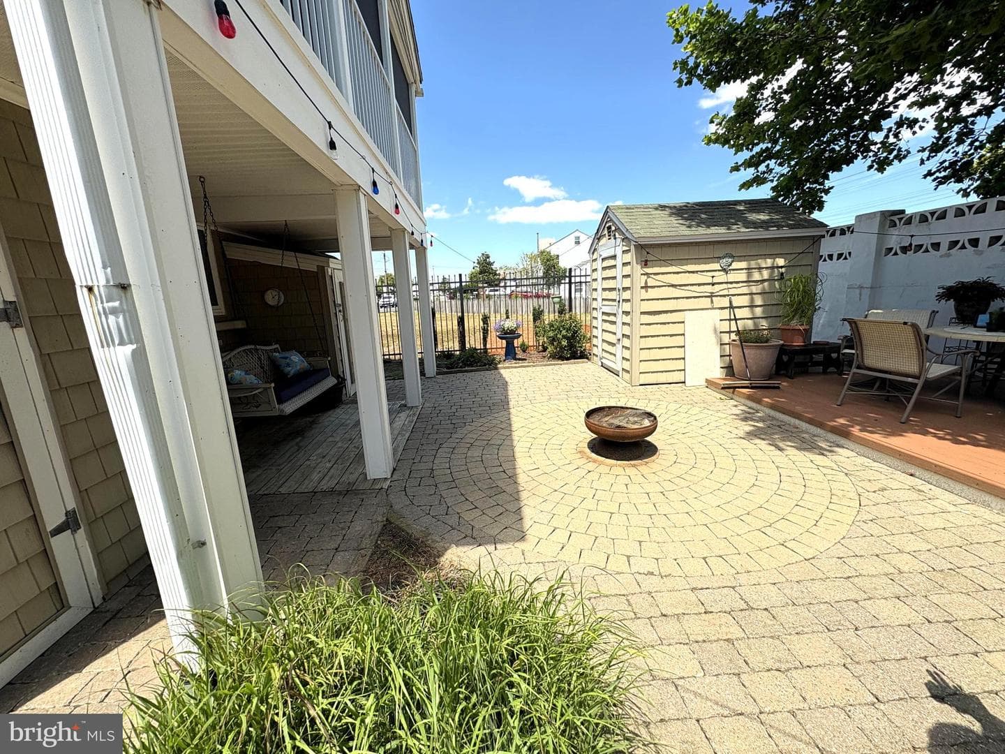 104 Bering Road photo 2