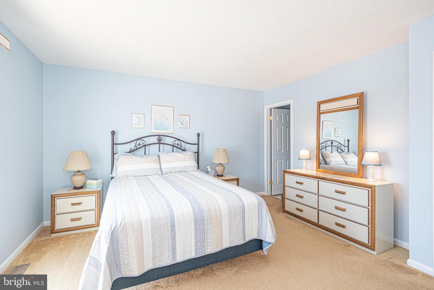 607 Bayshore Court #2 photo 24