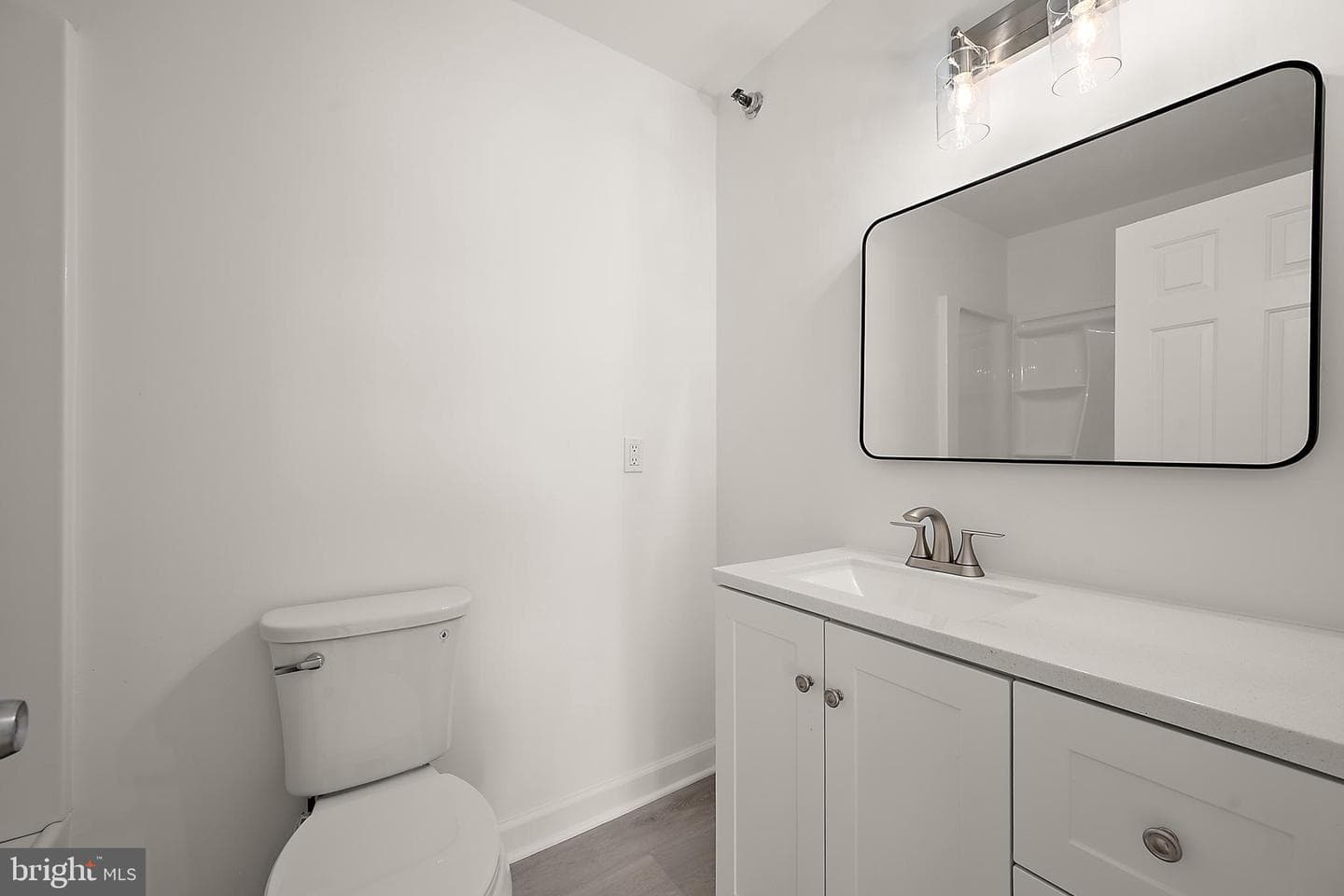 14300 Jarvis Avenue #b301 photo 22
