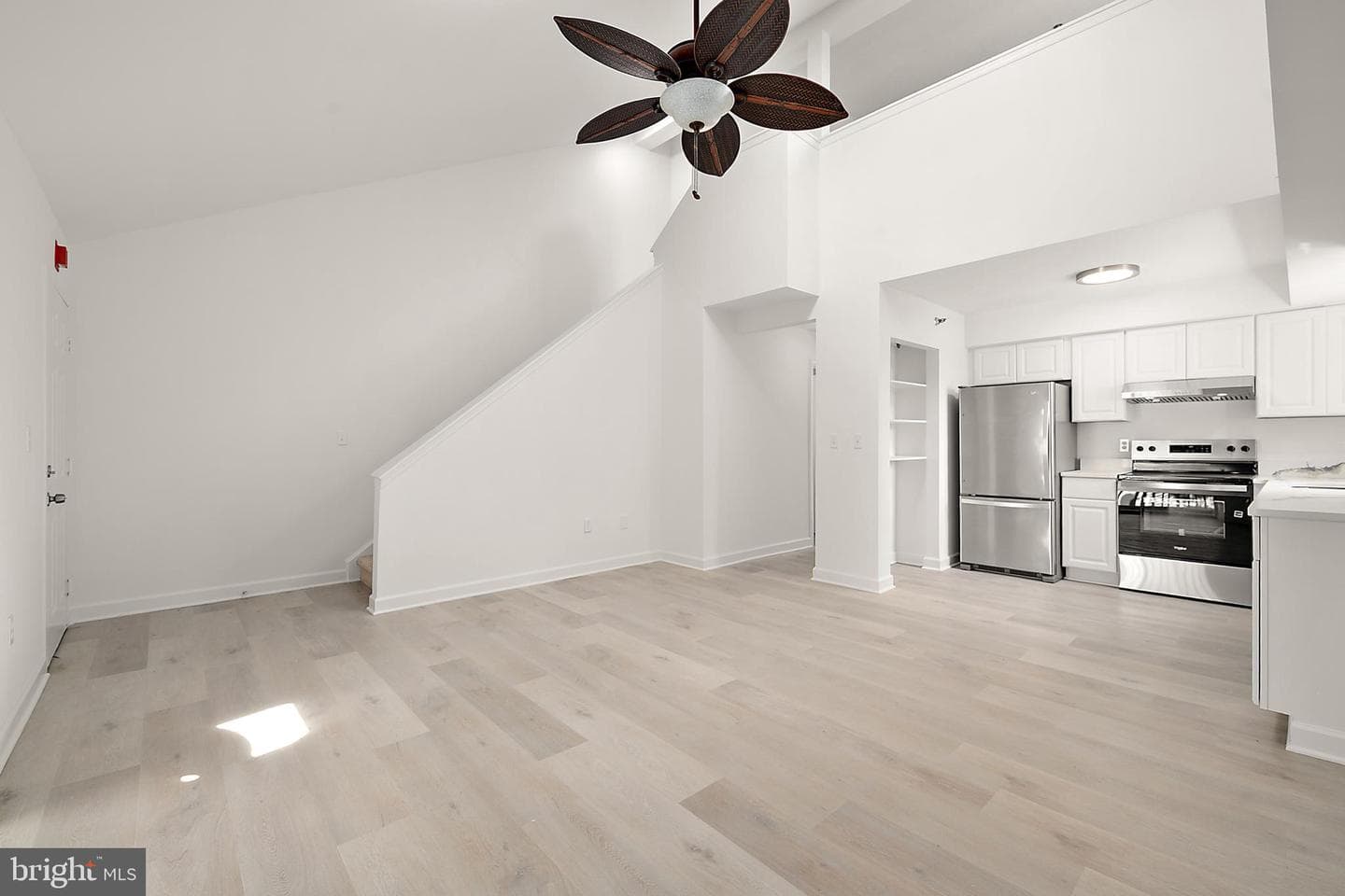 14300 Jarvis Avenue #b301 photo 7