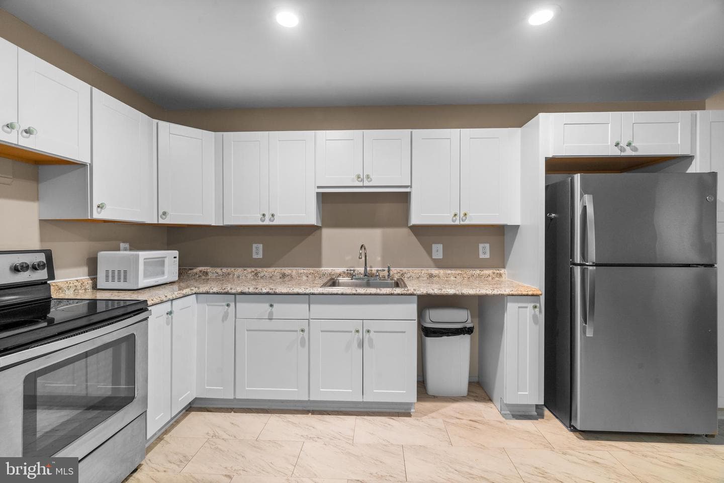 10411 Griffin Road photo 10