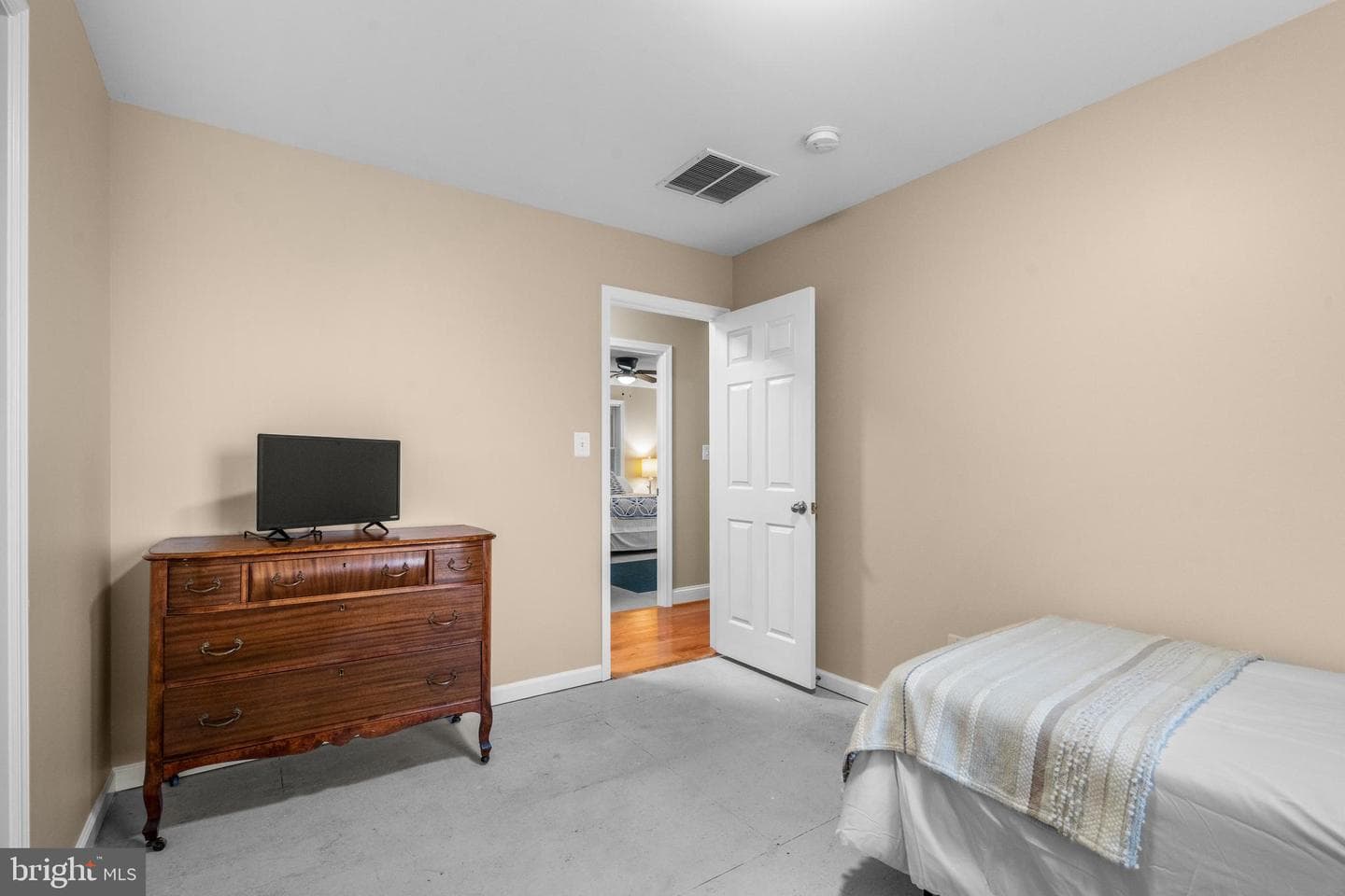 10411 Griffin Road photo 27