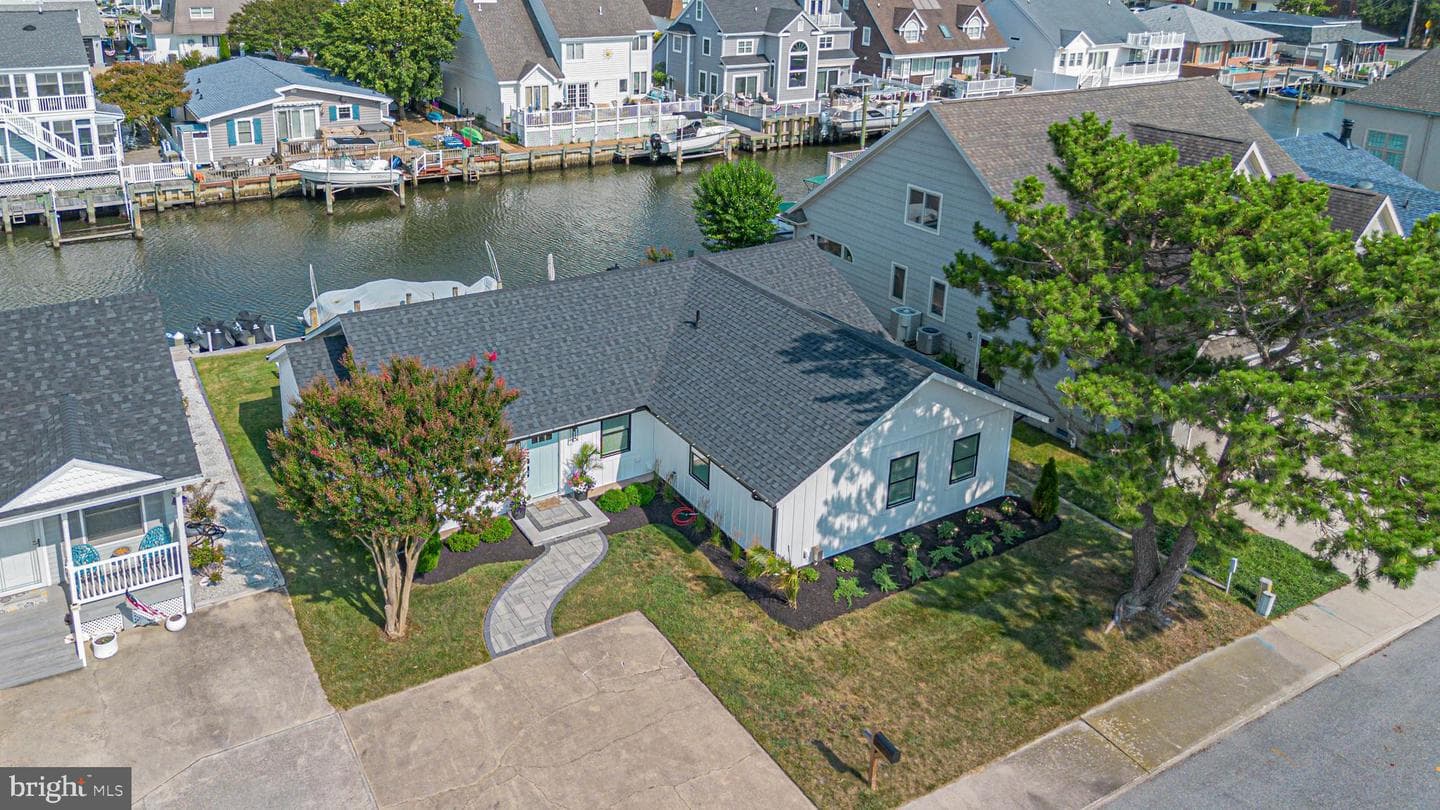 10612 Pine Needle Road photo 1